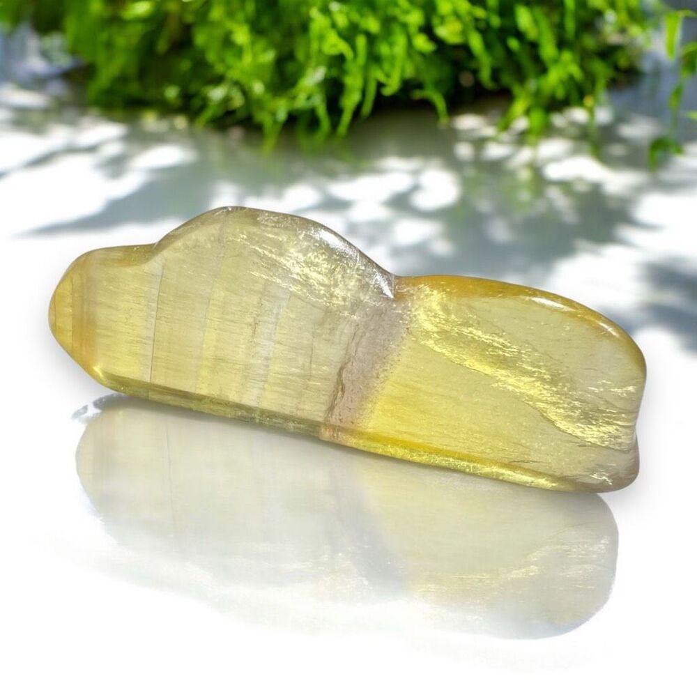Yellow Fluorite‎ Crystal Cloud Carving